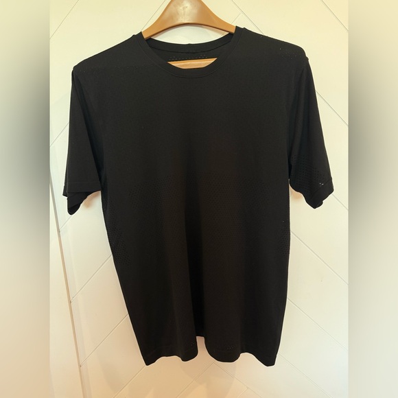 Pristine excellent Lululemon Men’s Metal Vent Tech Breathe Tee Black Size: M - Picture 7 of 12